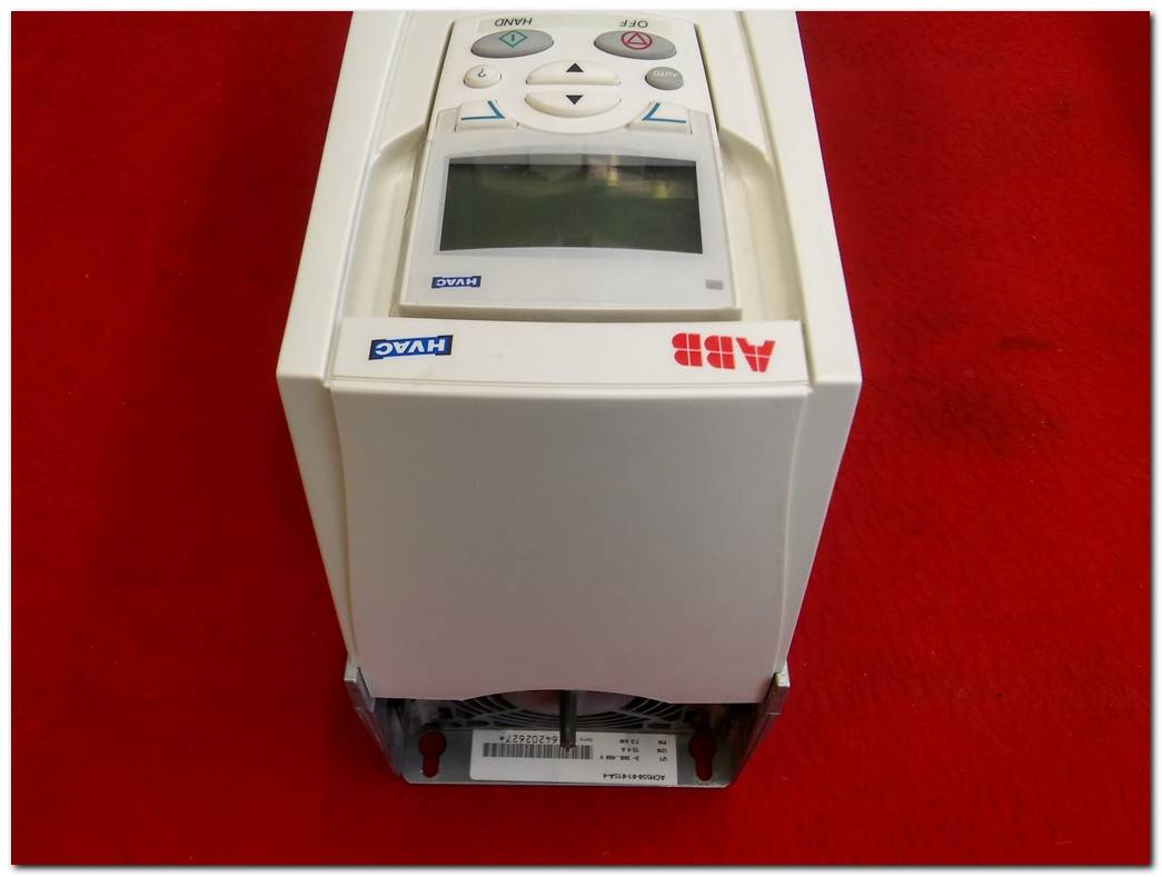 ABB ACH550-01-015A-4 7,5KW HVAC HAVALANDIRMA