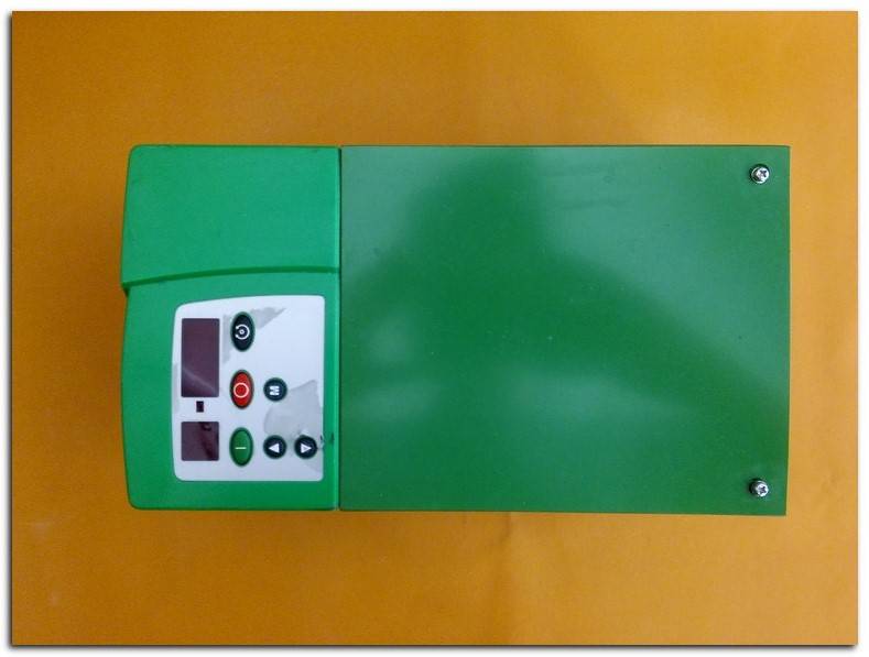 CONTROL TECHNIQUE SE 23400400 SE5.5T 4KW COMMERDER SE SÜRÜCÜ 4 KW INVERTER