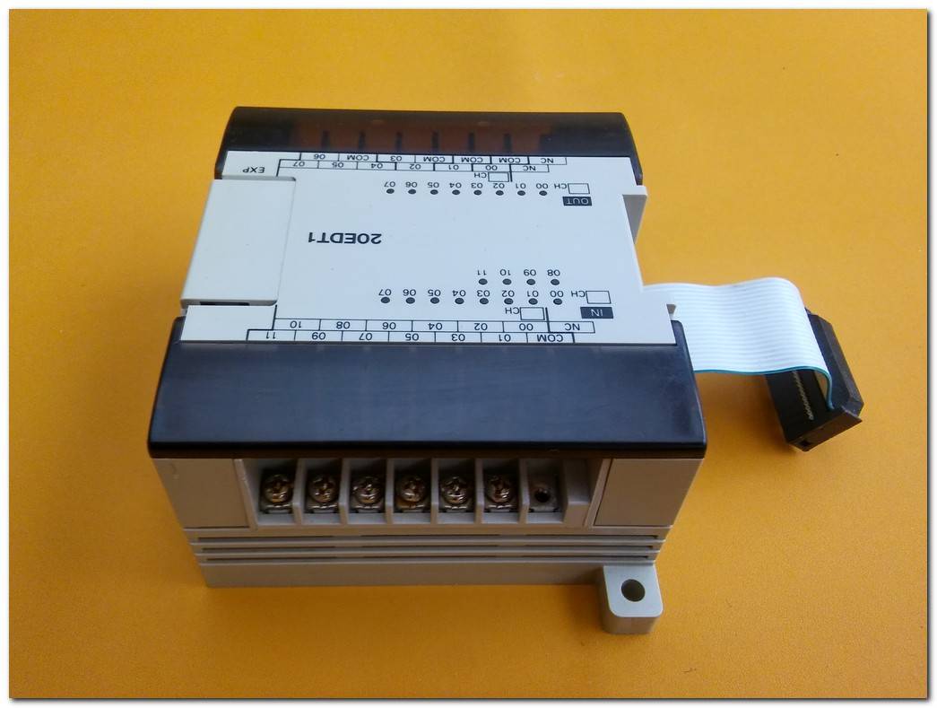 OMRON 20EDT1 CPM1A-20EDT1 INPUT OUTPUT UNIT GİRİŞ ÇIKIŞ ÜNİTESİ MODÜLÜ PLC