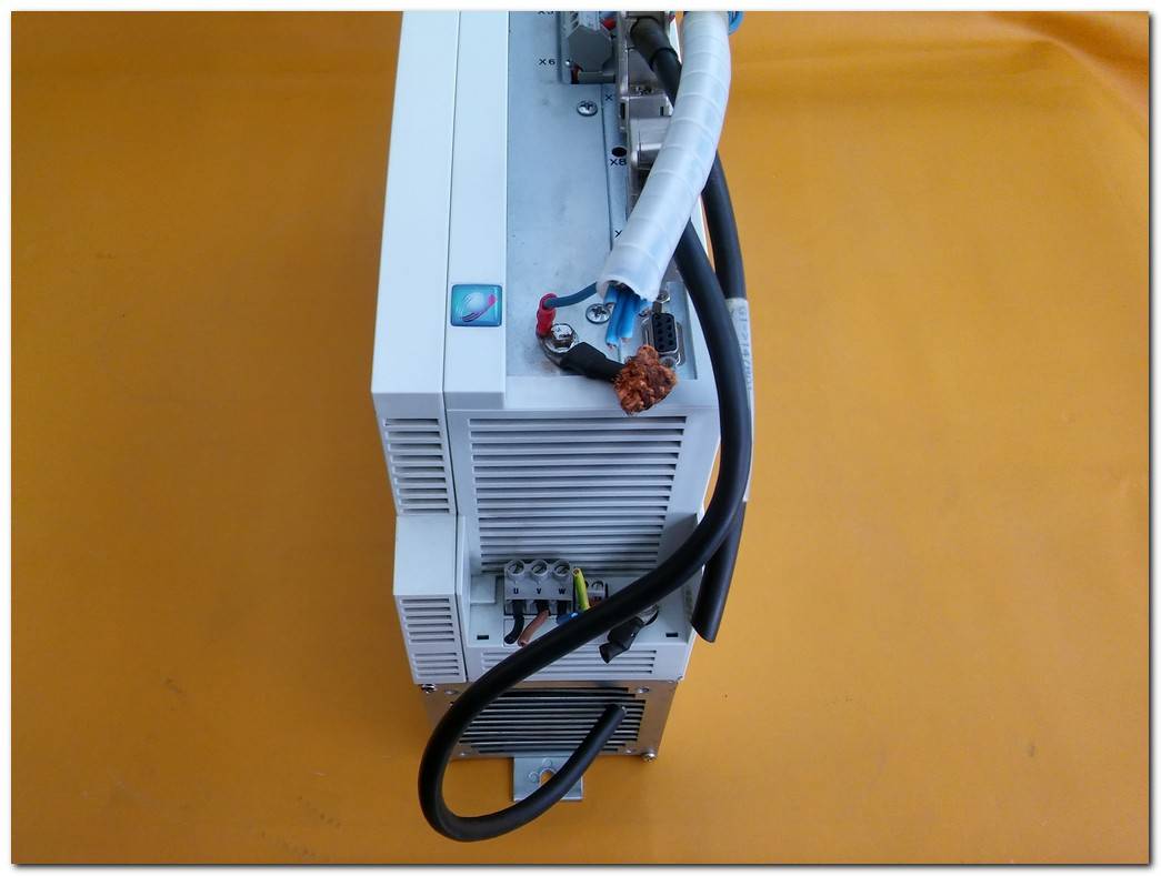 LENZE EVS9324-ES EVS9324 3KW SERVO SÜRÜCÜ 3 KW SERVO INVERTER