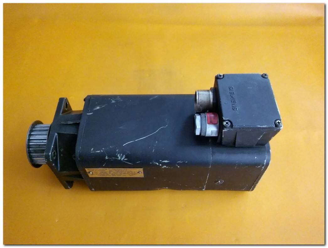 SIEMENS 1FT5064-0AF01-9-Z 18W SERVO MOTOR