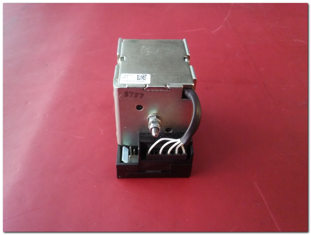 ABB YO-YC YO 1SDA038290R1 YC 1SDA038300R1 AÇMA KAPAMA BOBİNİ 110V