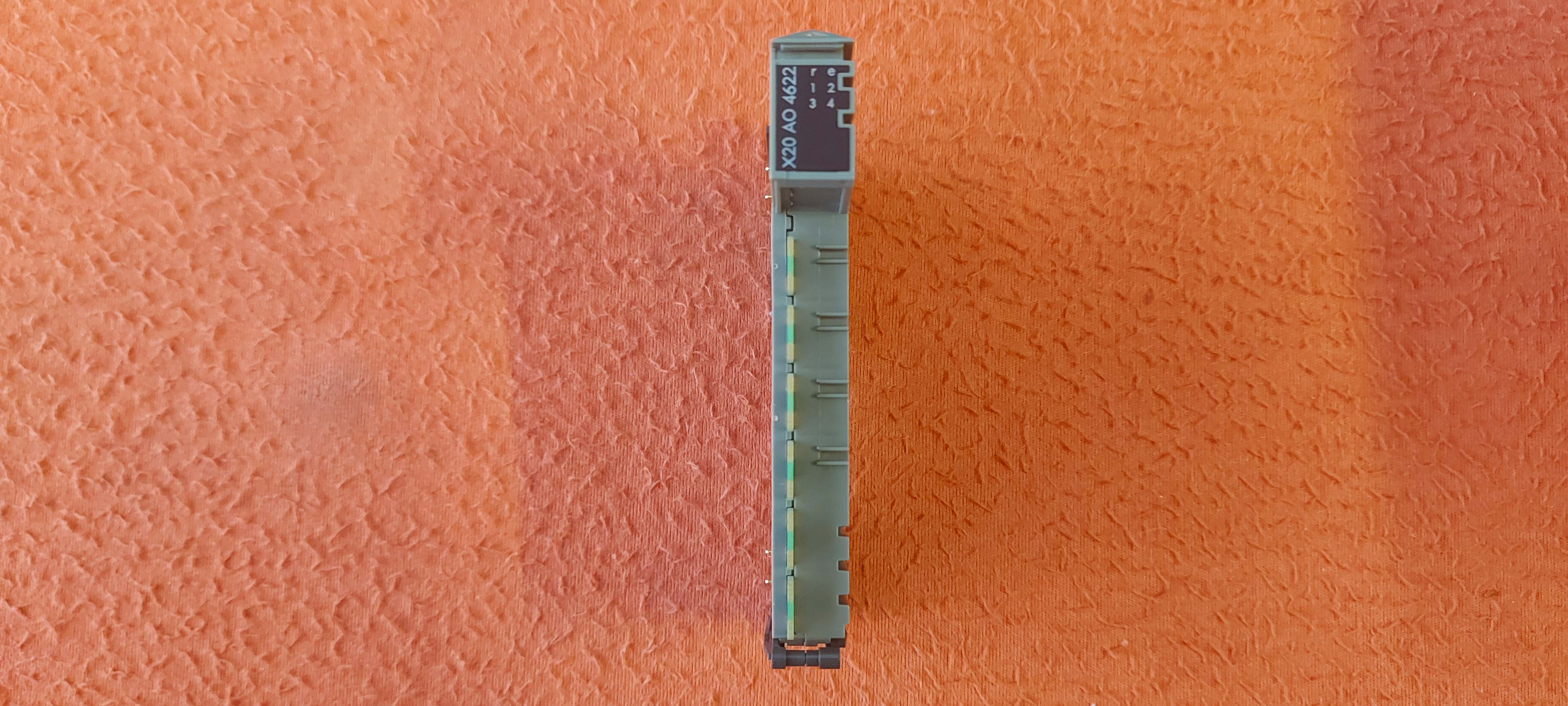 X20 AO 4622 X20 DI F371
