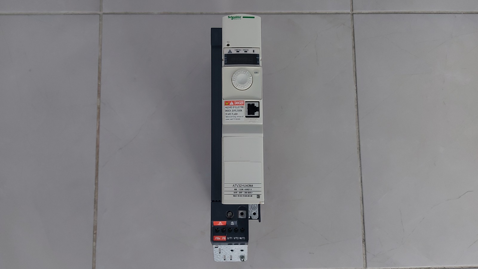 ATV32HU11N4